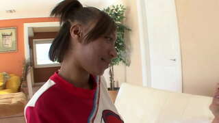 Da đen, thiếu niên bằng trắng huấn luyện viên bóng đá