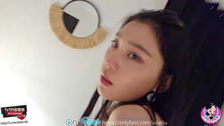 Giugno Liu / SpicyGum in casa Aggancio con un Studente Cinese