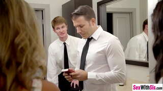 ���ेक्सी किशोर एमएस फारिस और व्हिटनी राइट का आनंद लिया, कट्टर समूह सेक्स के बाद वे डिक चूसा