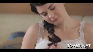 Dâm ô Lucy L. là từ từ trần truồng chỉ để cho vui